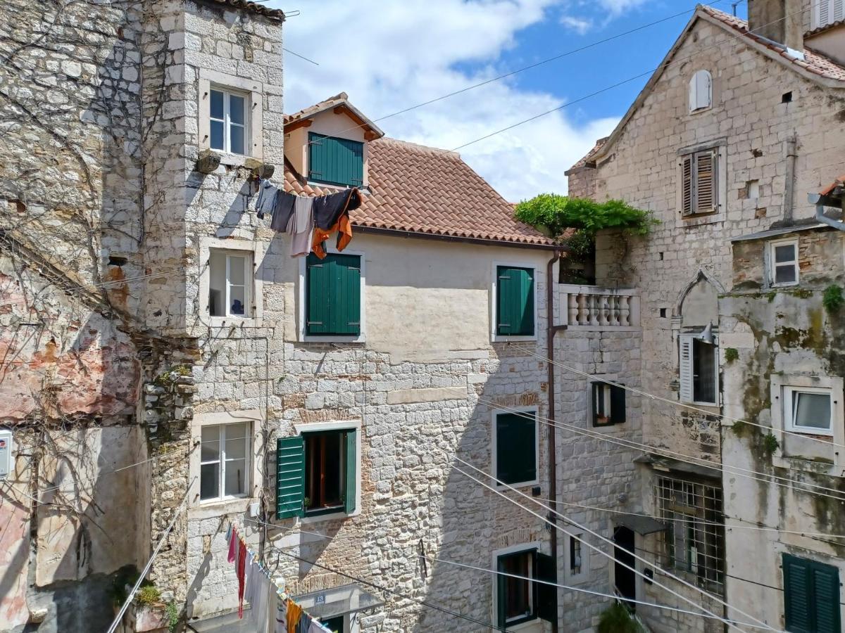 Jr Luxury Guest house 4*